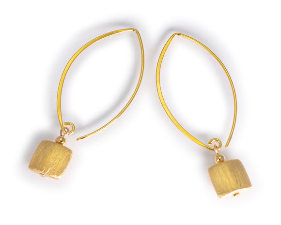 Curved 9mm Vermeil Square Earring by Naomi